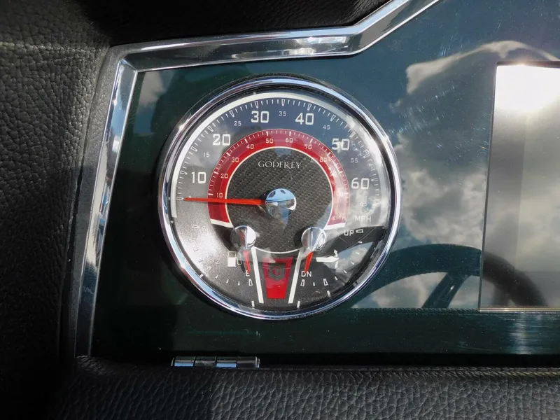 Slide: The Image of Aqua 275 CBE 2023 - 5921042