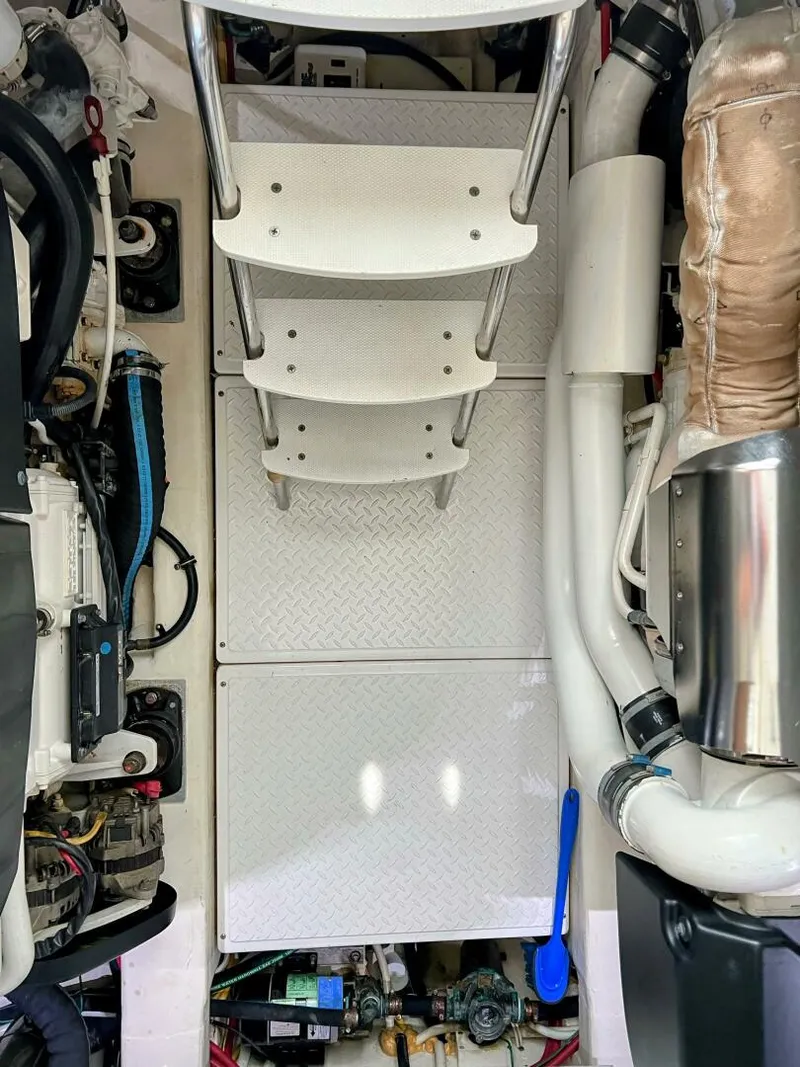 Slide: The Image of Tiara 50 Coupe 2014 - 5926560