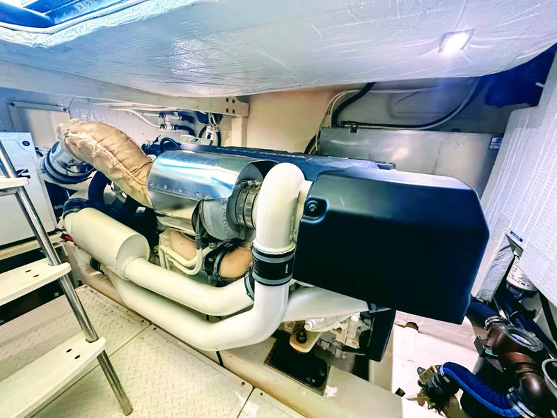 Slide: The Image of Tiara 50 Coupe 2014 - 6456132
