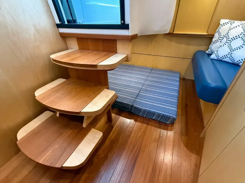 Slide: The Image of Tiara 3600 Coronet 2013 - 5921402