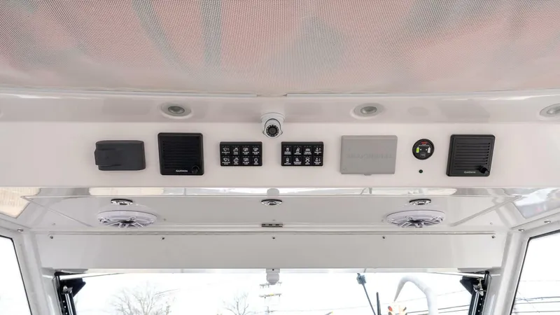 Slide: The Image of Everglades 455 Center Console 2023 - 5921502