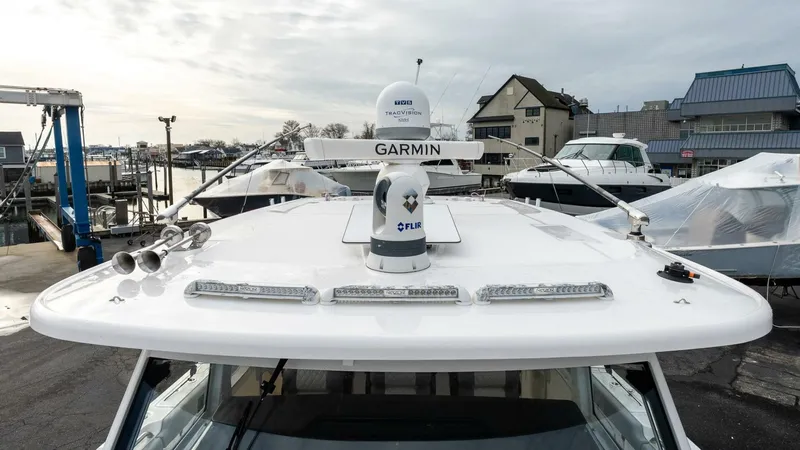 Slide: The Image of Everglades 455 Center Console 2023 - 5921490