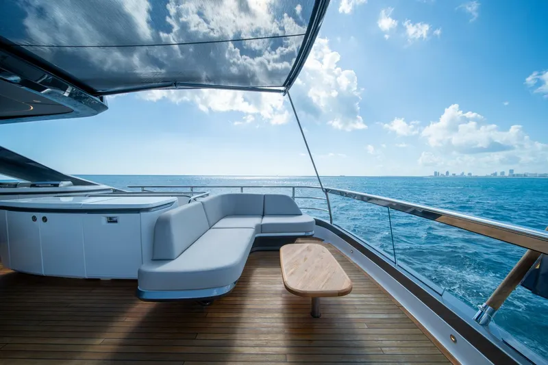 Slide: The Image of Princess 80 -Maravi  Flybridge 2025 Princess X80 Flybridge - Meravi - 5922702