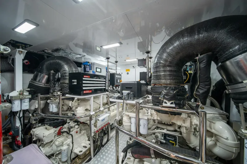 Slide: The Image of Princess 80 -Maravi Engine Room 2025 Princess X80 Flybridge - Meravi - 5922828