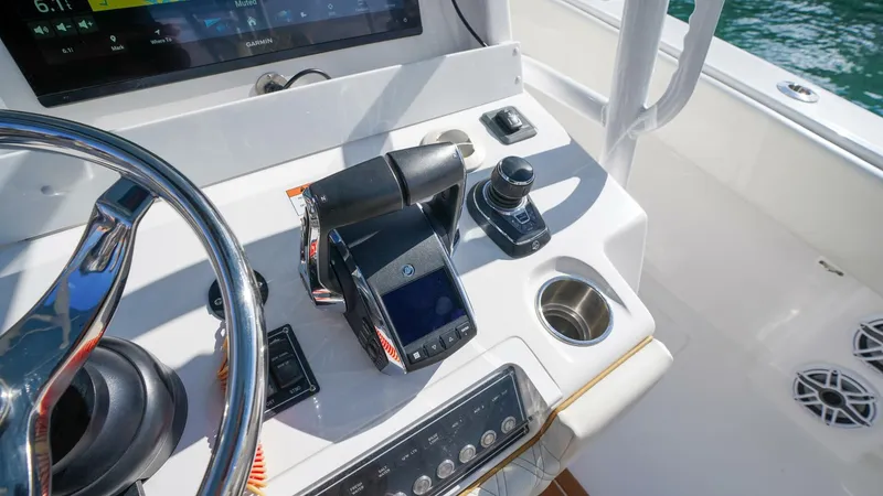 Slide: The Image of Invincible 43 Open 2024 - 5924728