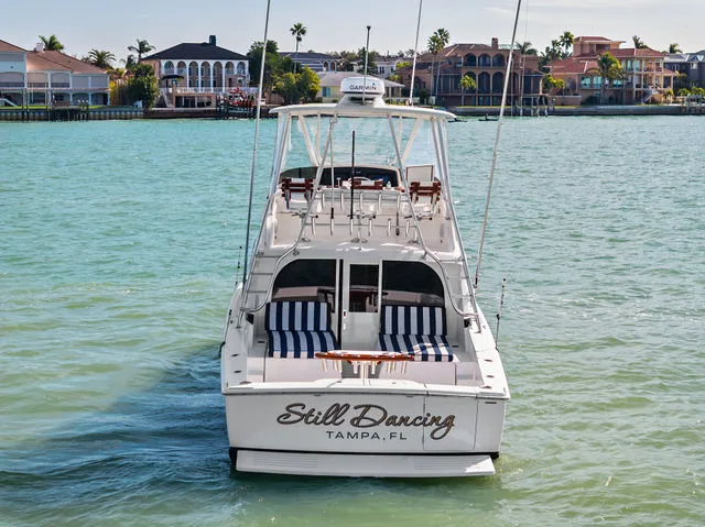 Slide: The Image of Bertram 35 Flybridge 2017 - 74