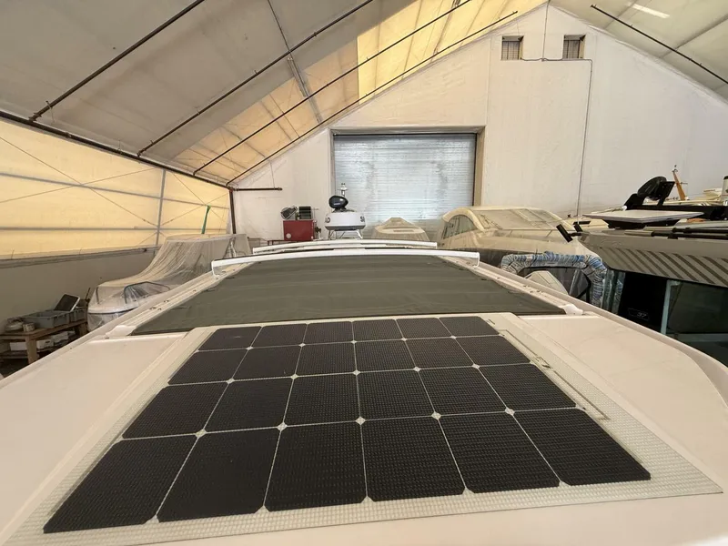 Slide: The Image of Axopar 28 Cabin 2022 - 5921750