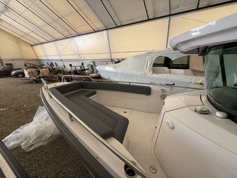 Slide: The Image of Axopar 28 Cabin 2022 - 5921747