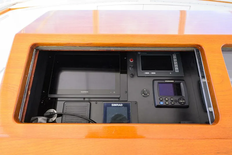 Slide: The Image of Merritt Yachts 60 1987 - 5922039