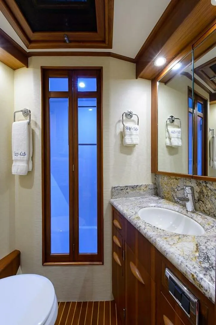 Slide: The Image of Merritt Yachts 60 1987 - 5922062