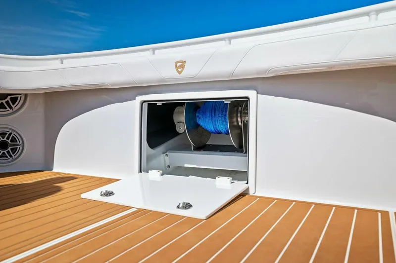 Slide: The Image of 2022 40 Barker Boatworks HPC  - 5923526