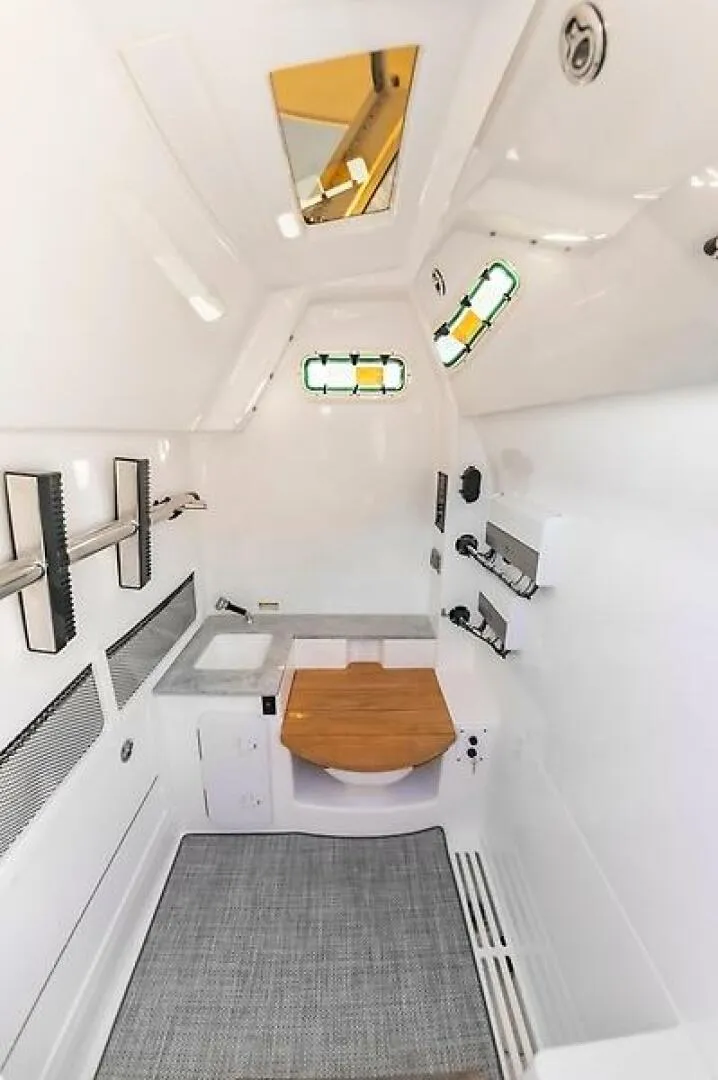 Slide: The Image of 0005553678 - 5922297