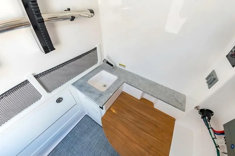 Slide: The Image of 0005553701 - 5922302