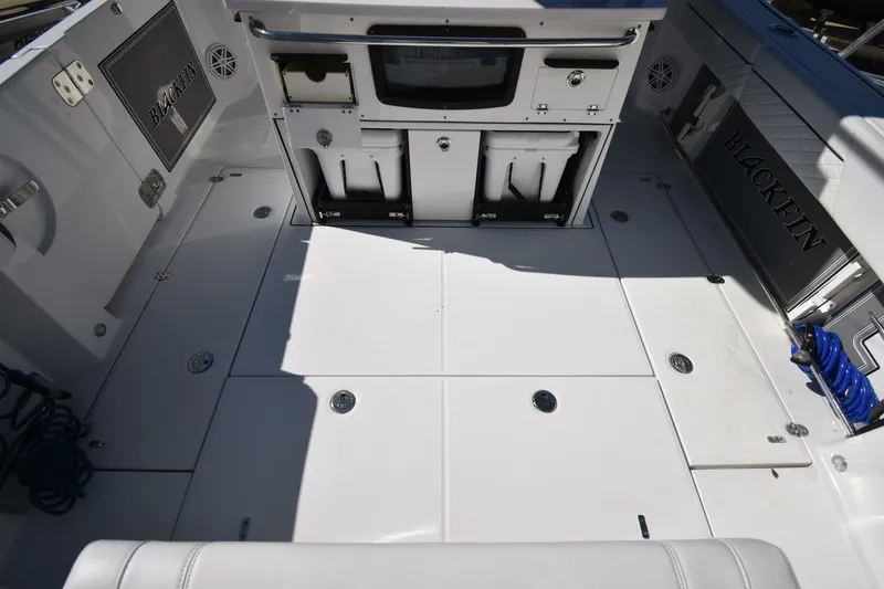 Slide: The Image of 2021 Blackfin 332  - 5922877