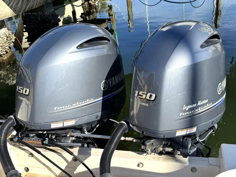 Slide: The Image of Grady-White Fisherman 257 2017 - 5923106