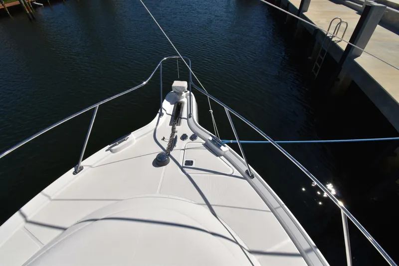 Slide: The Image of Tiara 36 2006 - 5923353