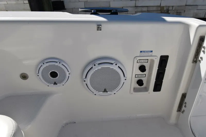 Slide: The Image of Tiara 36 2006 - 5923346