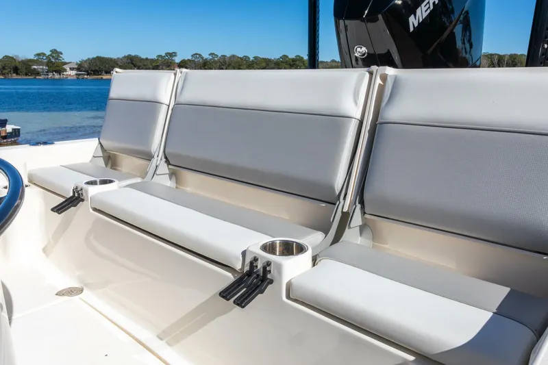 Slide: The Image of Shearwater 260 SS Carolina Aft Seating Open - 5923937