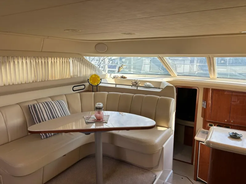 Slide: The Image of Sea Ray 420 Aft Cabin 2000 - 5964968