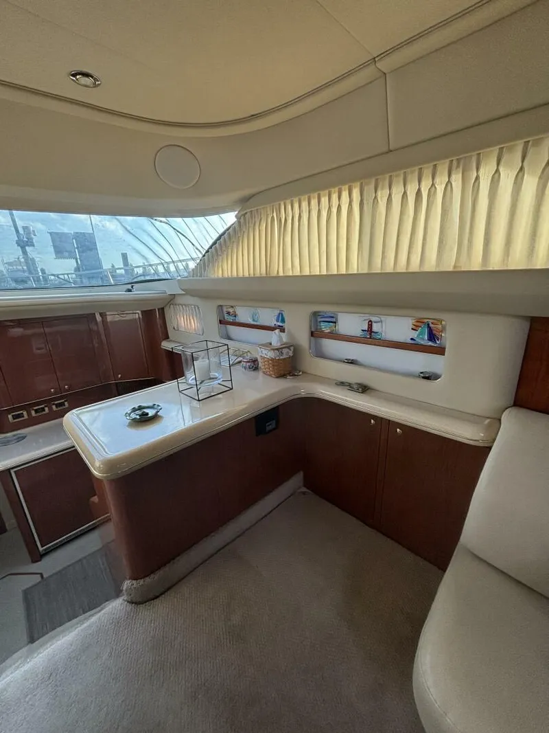 Slide: The Image of Sea Ray 420 Aft Cabin 2000 - 5965085