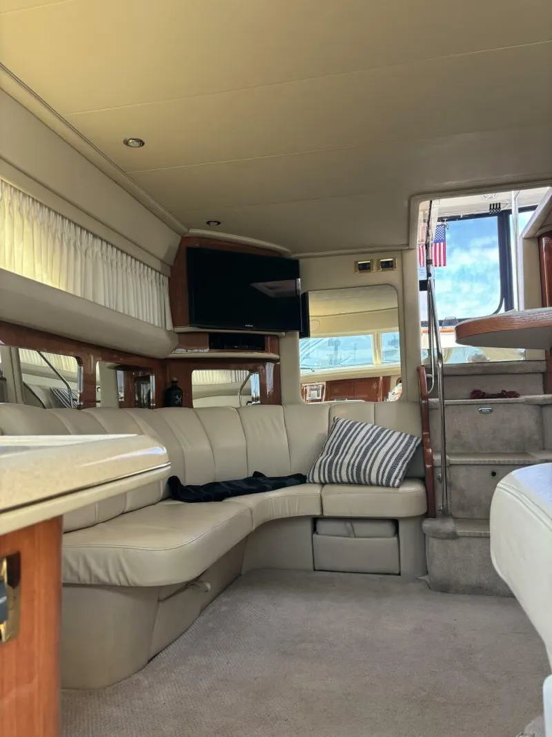 Slide: The Image of Sea Ray 420 Aft Cabin 2000 - 5965087
