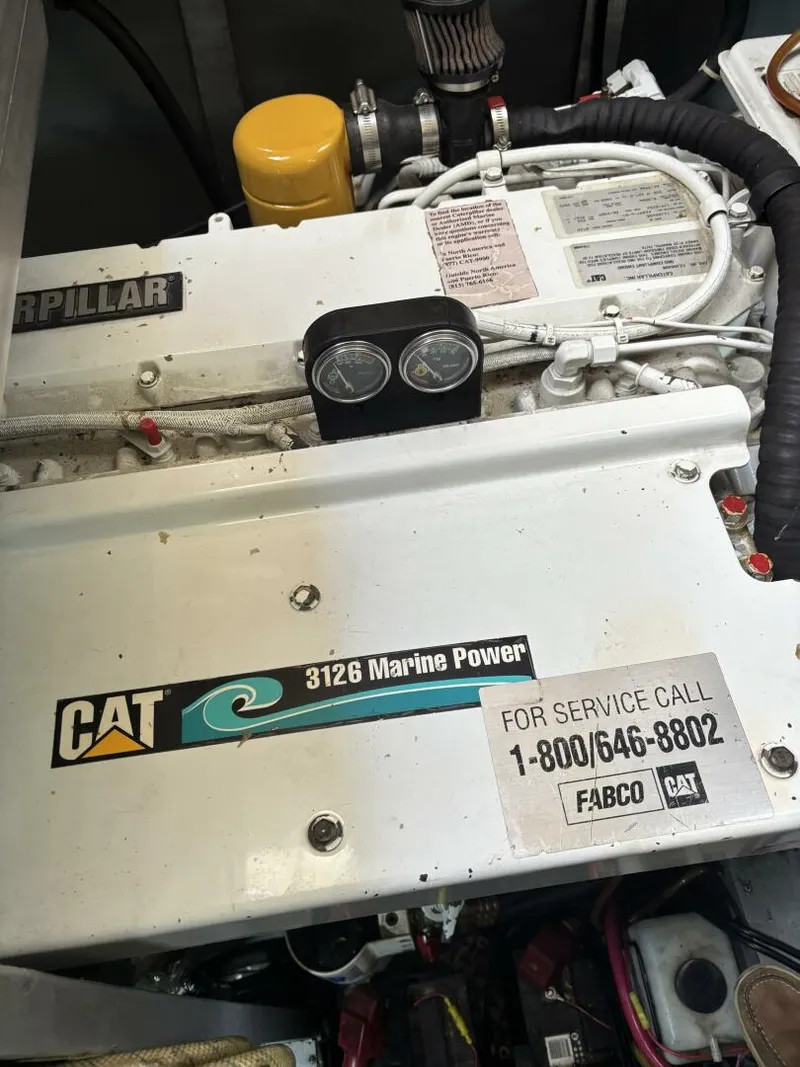 Slide: The Image of Sea Ray 420 Aft Cabin 2000 - 5965107