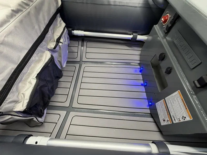 Slide: The Image of Highfield CL 380 2026 - 5923844