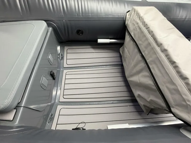 Slide: The Image of Highfield CL 380 2026 - 5923846