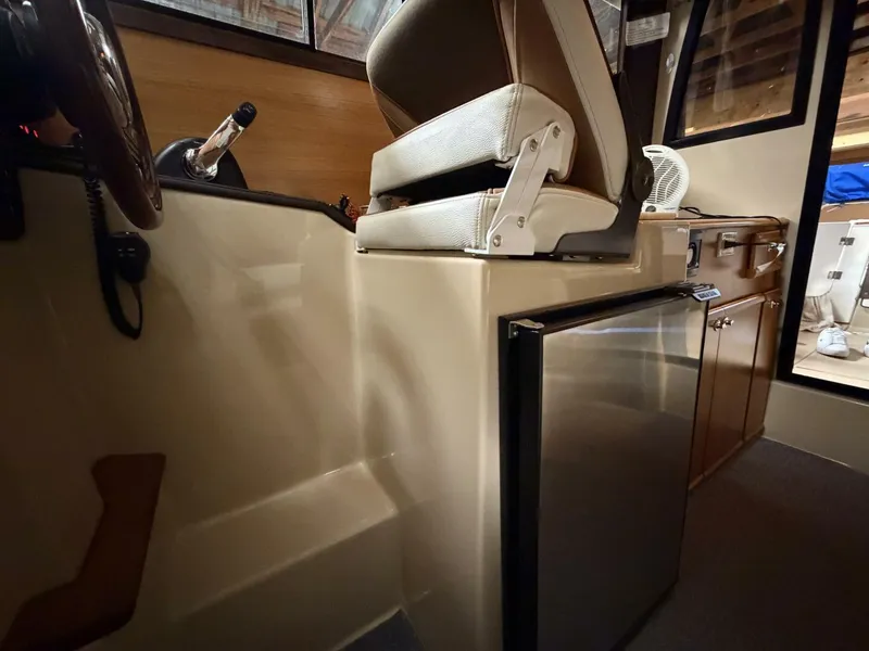 Slide: The Image of Ranger Tug 24 2017 - 5924012