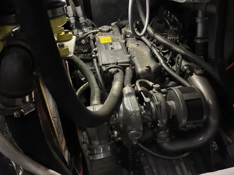 Slide: The Image of 1996 Hylas 46 - Engine - 6025565