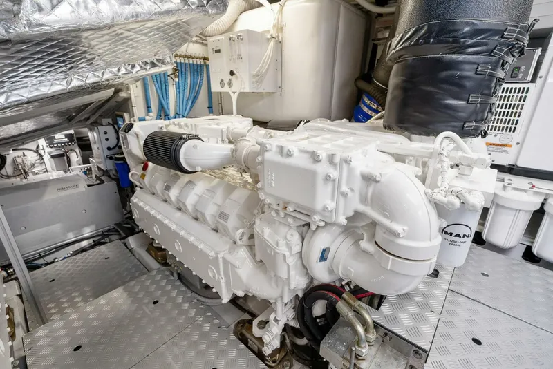 Slide: The Image of Riva 68 Diable 2023 - 5955731