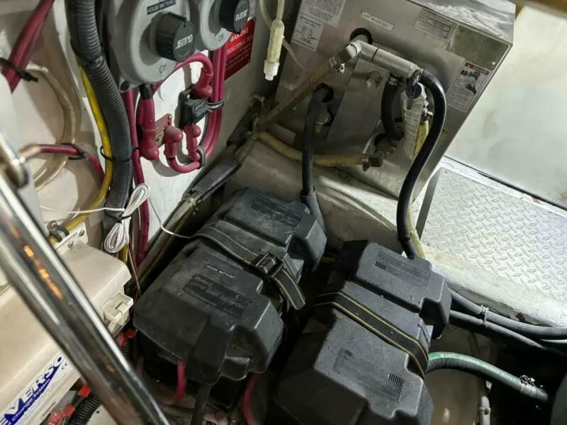 Slide: The Image of Sabreline 36 Sedan 2004 - 5925378