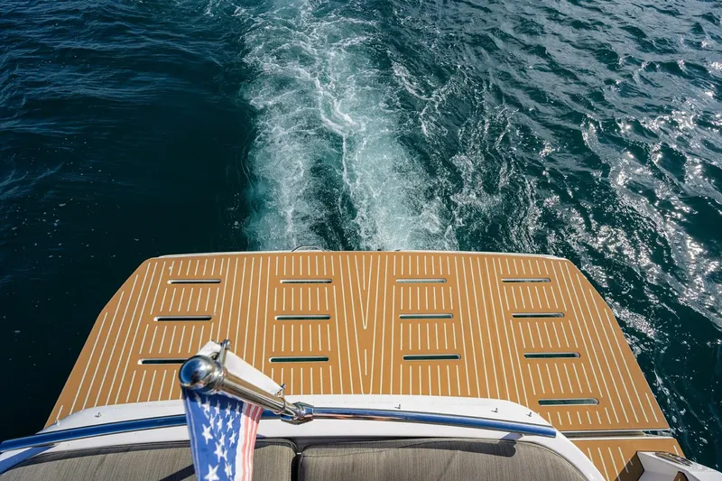 Slide: The Image of Azimut Atlantis 45 2020 - 5925410