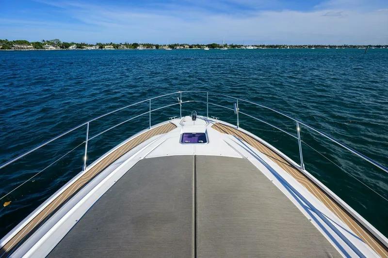 Slide: The Image of Azimut Atlantis 45 2020 - 7679084
