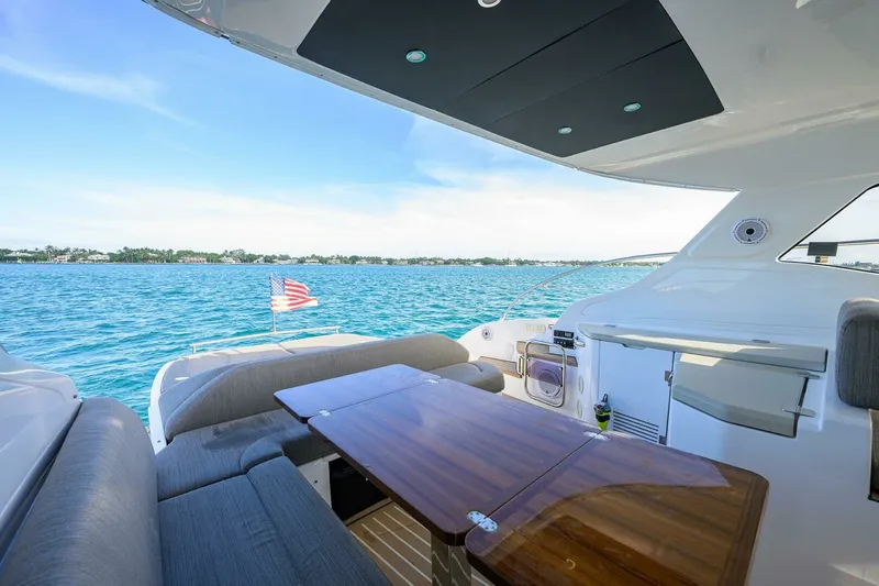 Slide: The Image of Azimut Atlantis 45 2020 - 7679112