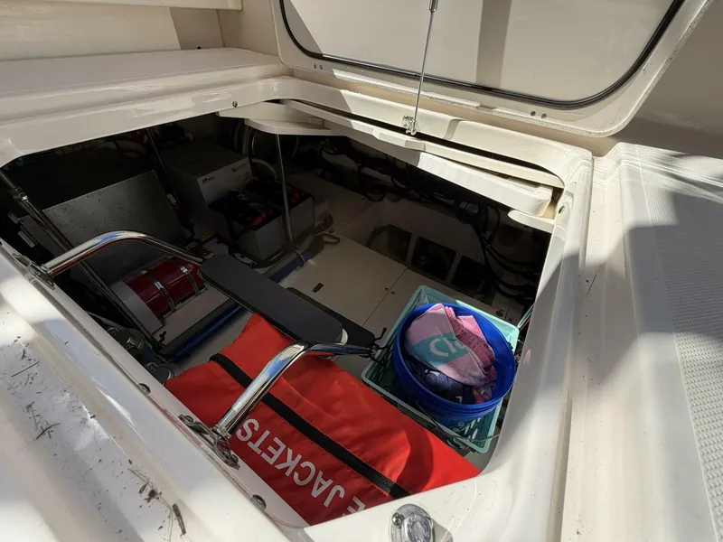 Slide: The Image of 2014 Pursuit F350 - Engine Room - 5925579