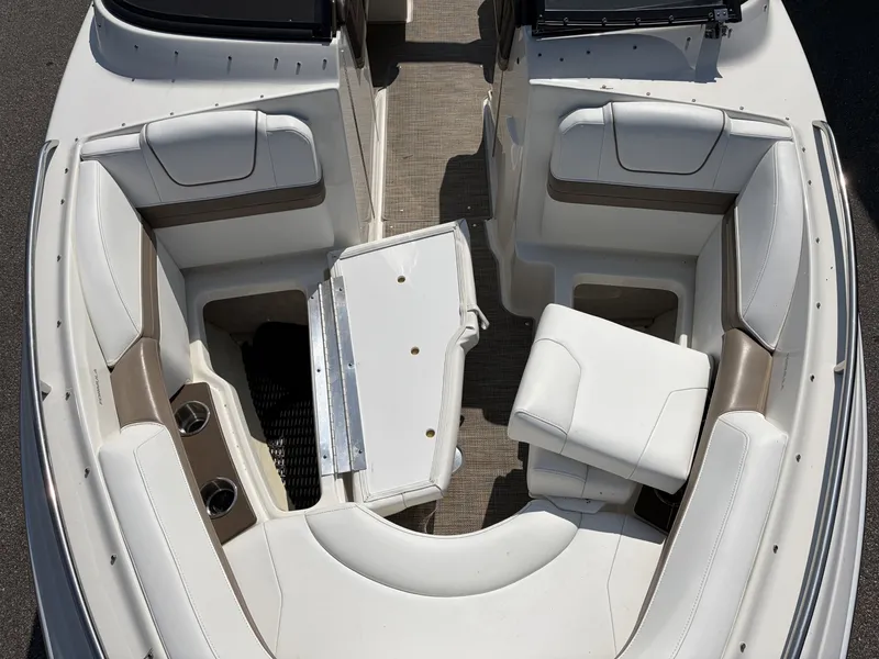Slide: The Image of Formula 240 Bow Rider 2014 - 7227944