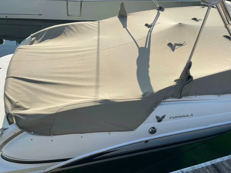 Slide: The Image of Formula 240 Bow Rider 2014 - 5925642