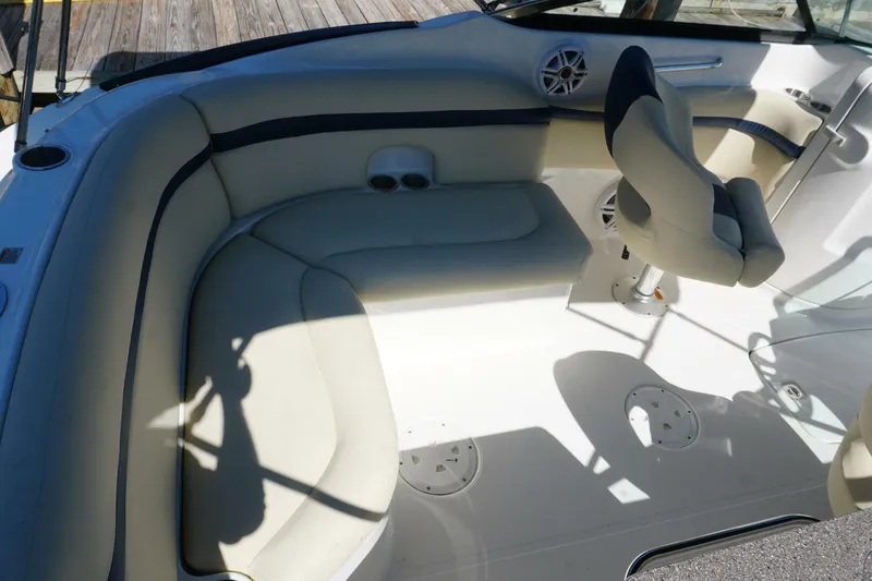 Slide: The Image of Hurricane SunDeck 2400 OB 2018 - 5925843