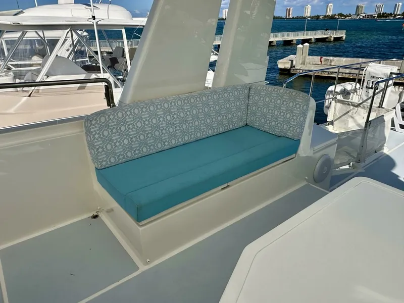 Slide: The Image of Outer Reef 62 SOUTH  PAWS - Flybridge 2023 Outer Reef Trident 620 EVO
SOUTH PAWS - 7651745