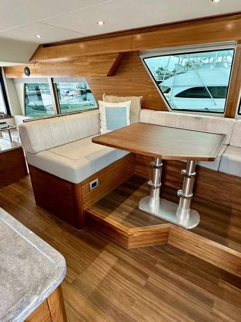 Slide: The Image of Outer Reef 62 SOUTH  PAWS - Helm 2023 Outer Reef Trident 620 EVO
SOUTH PAWS - 7651690