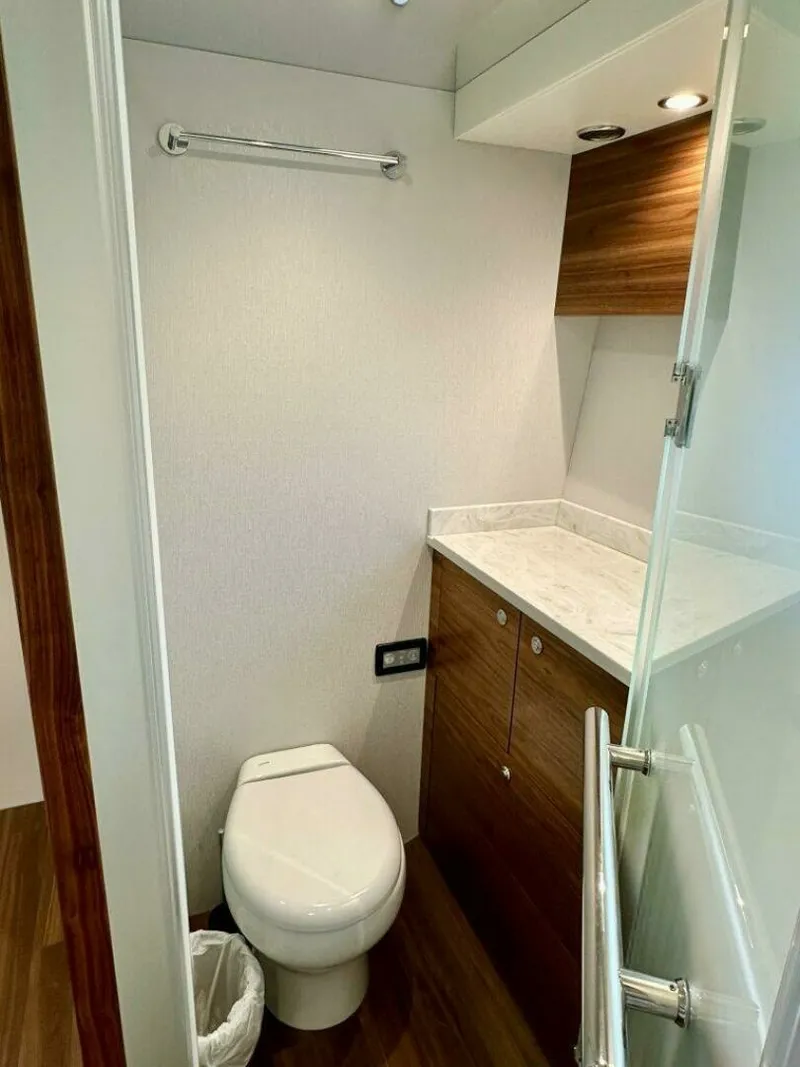 Slide: The Image of Outer Reef 62 SOUTH  PAWS - Master Stateroom Ensuite Head 2023 Outer Reef Trident 620 EVO
SOUTH PAWS - 7651724
