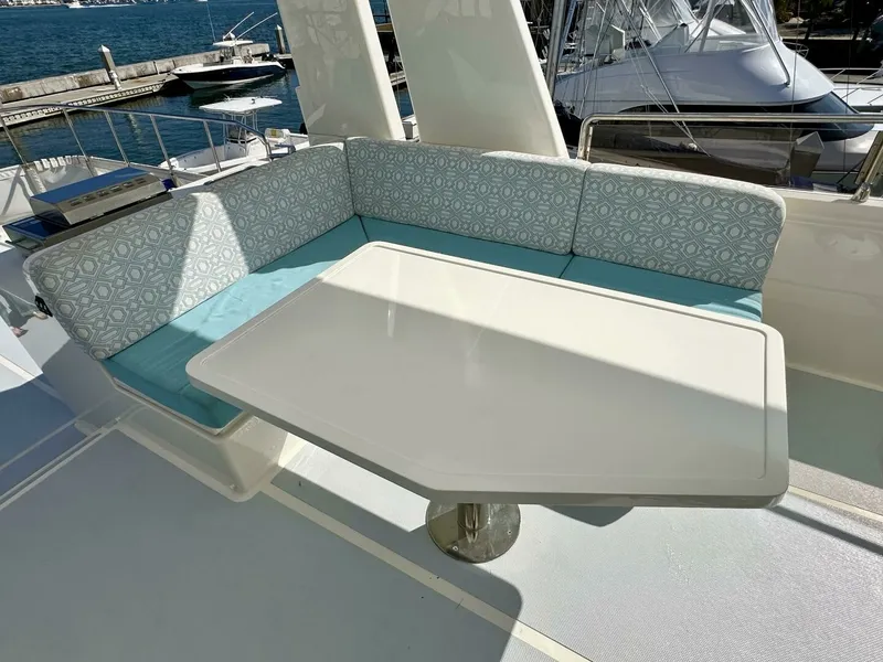 Slide: The Image of Outer Reef 62 SOUTH  PAWS - Flybridge 2023 Outer Reef Trident 620 EVO
SOUTH PAWS - 7651684