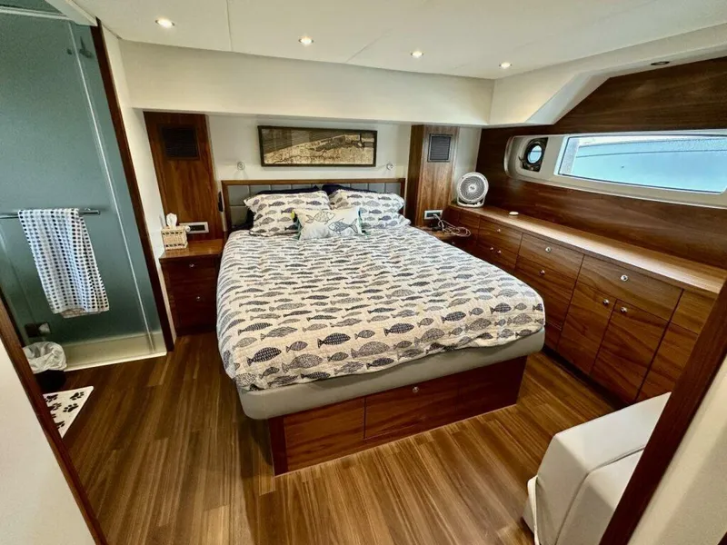 Slide: The Image of Outer Reef 62 SOUTH  PAWS - Master Stateroom 2023 Outer Reef Trident 620 EVO
SOUTH PAWS - 5926343