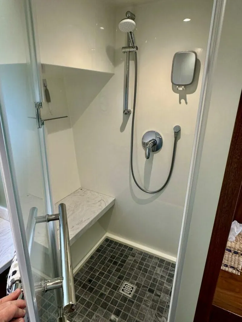 Slide: The Image of Outer Reef 62 SOUTH  PAWS - Master Stateroom Ensuite Head 2023 Outer Reef Trident 620 EVO
SOUTH PAWS - 5926347