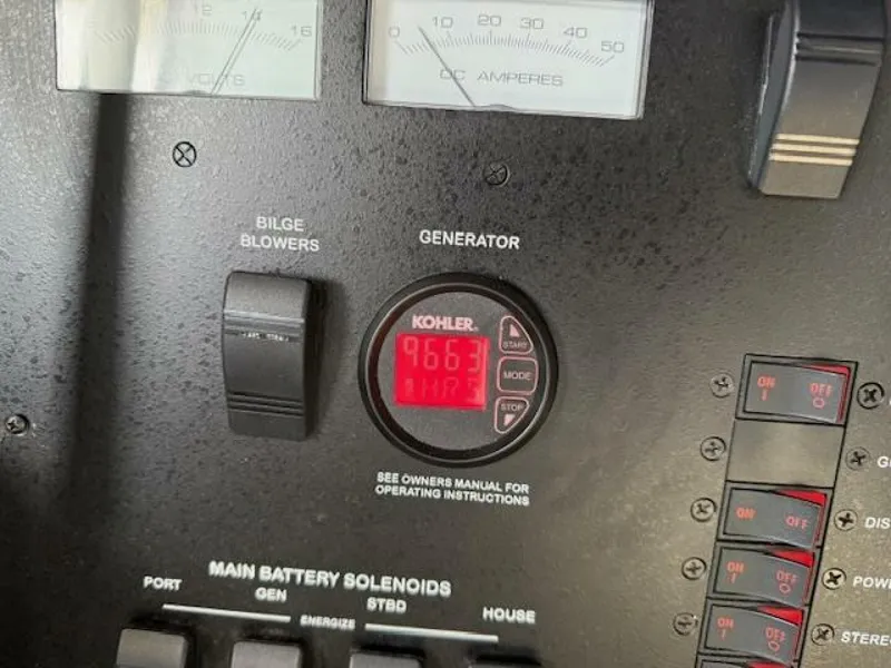 Slide: The Image of 2016 Sea Ray 40 Sundancer - 5926418