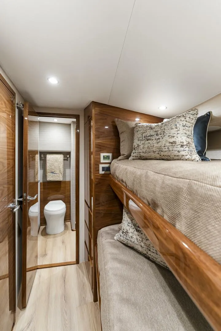Slide: The Image of Viking 50 Billfish 2027 - 5996626