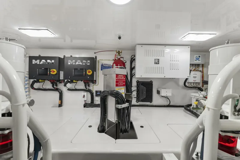 Slide: The Image of Viking 50 Billfish 2027 - 5996637