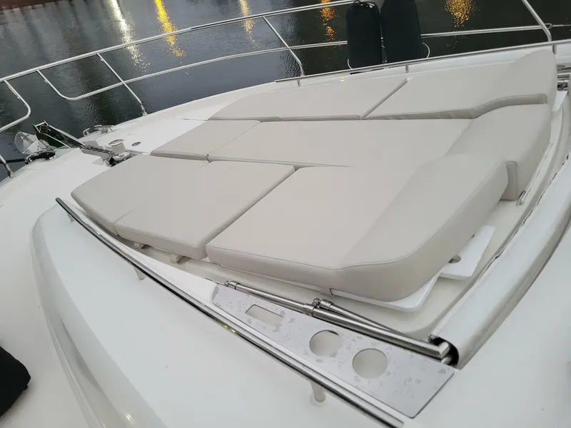 Slide: The Image of Prestige 52 2018 - 5926627