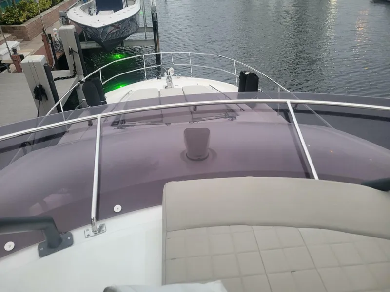 Slide: The Image of Prestige 52 2018 - 5926629